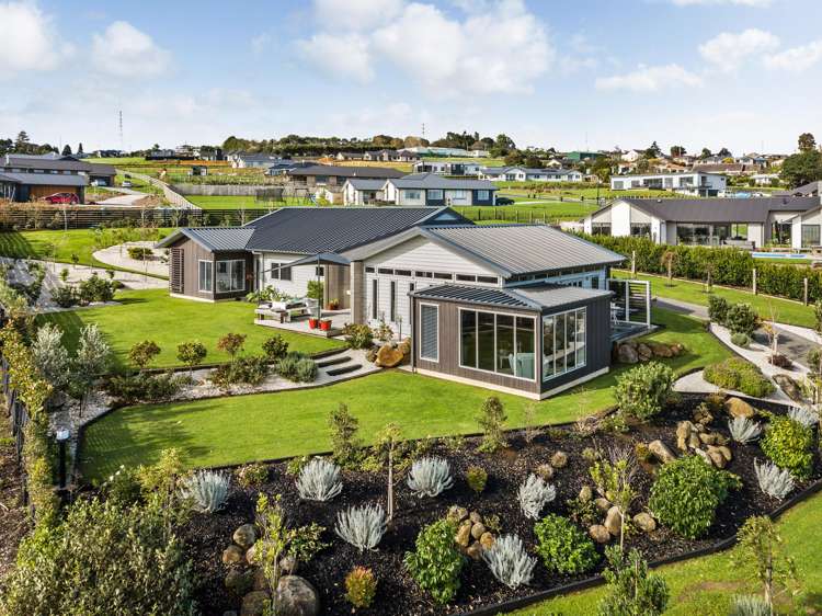 4 Bernora Crescent Bombay_1