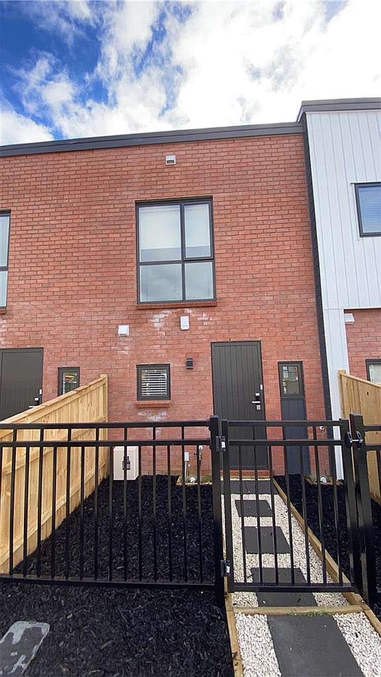 7 Hearth Street Flat Bush_14