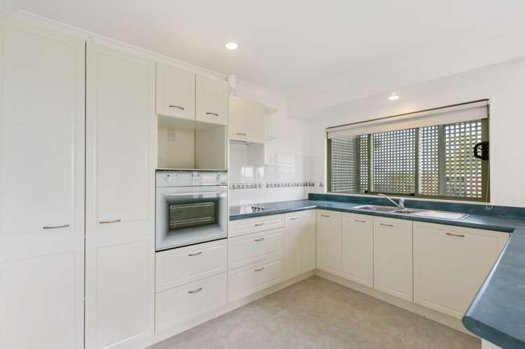 3/12 Miro Street Helensville_14