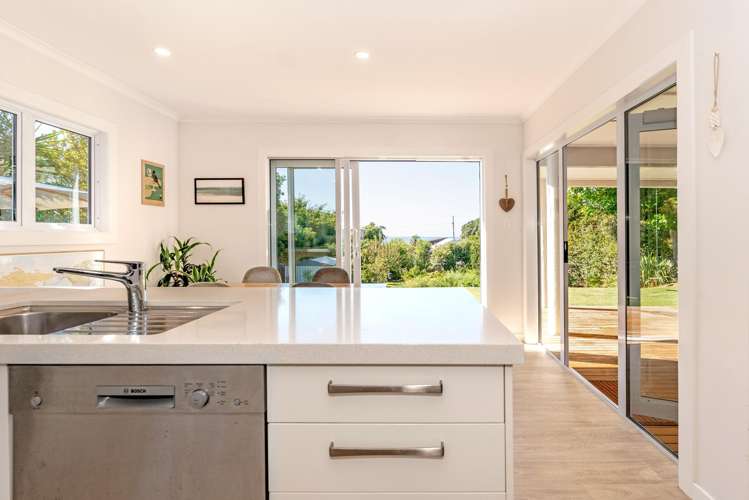 27 Douglas Street Okitu_9