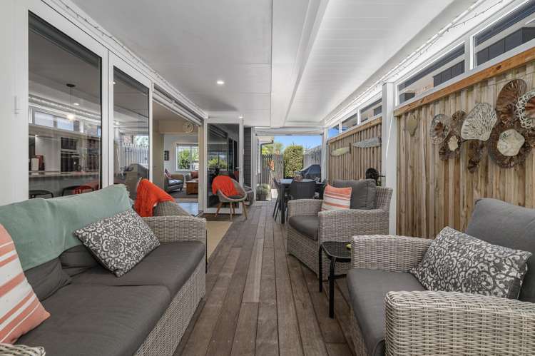 12 Saint Thomas Avenue Pyes Pa_13