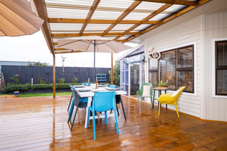 1407 Caroline Road Mayfair_24