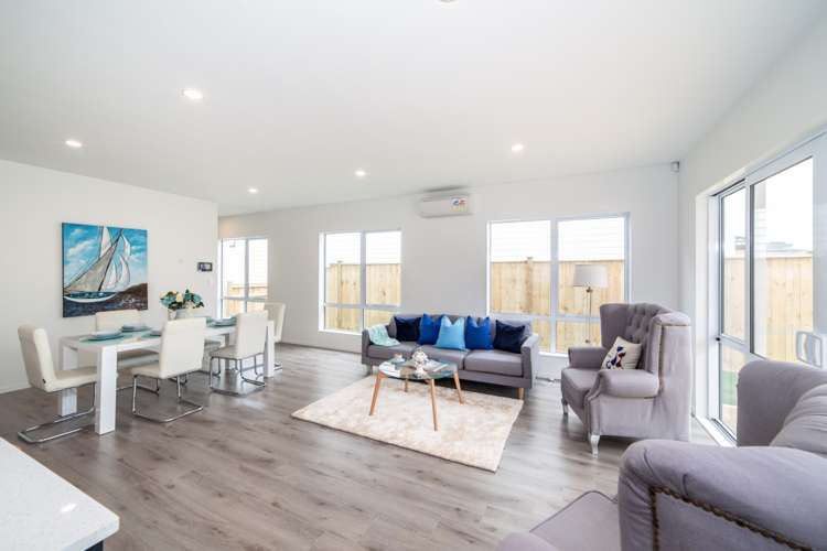 12 Carrygawley Road Flat Bush_9