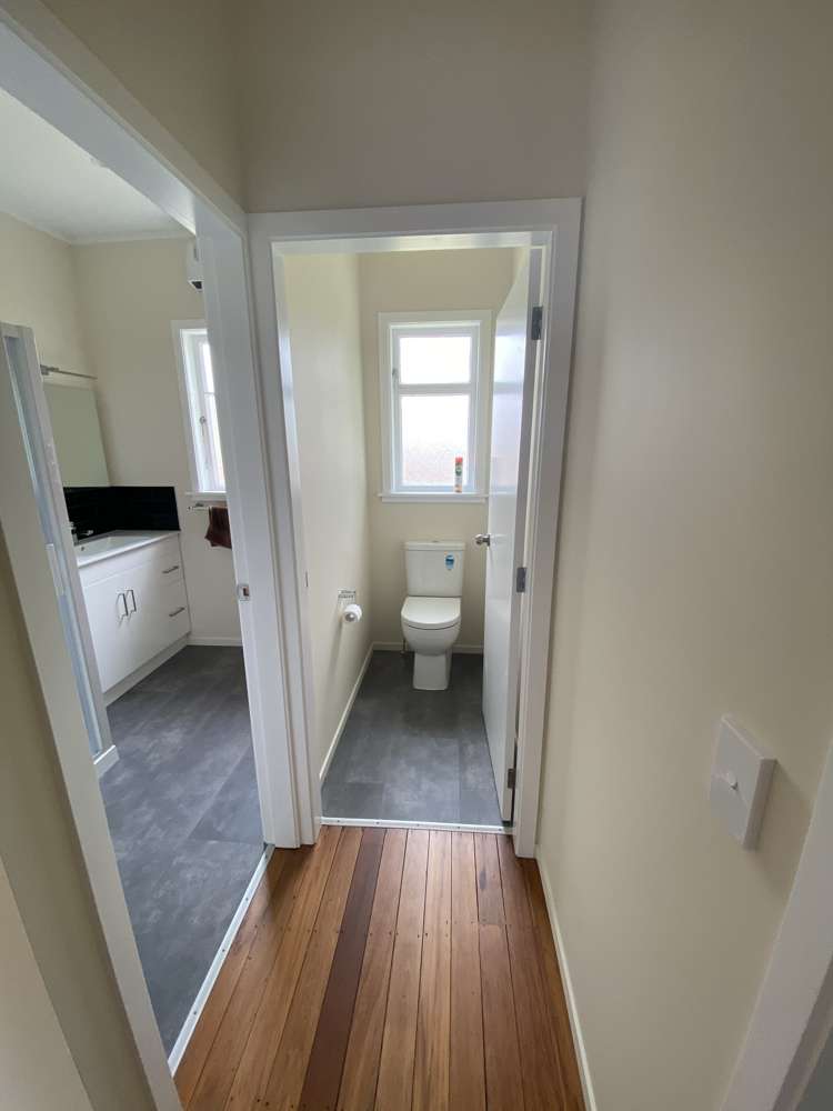 75 Queen Street West Levin_12