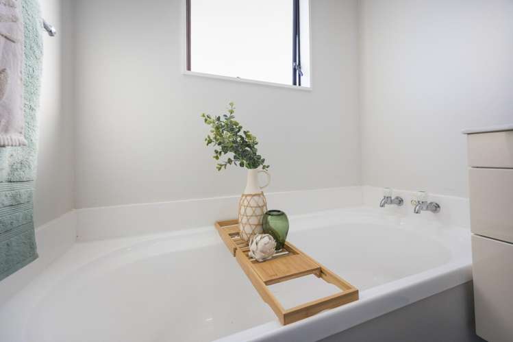 5 Newton Place Westbrook_16