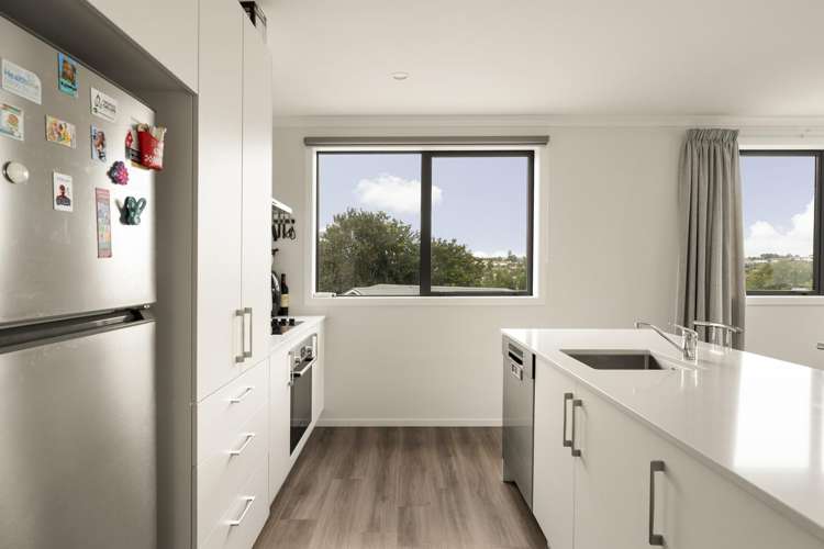 2 Mossie Way Greerton_4