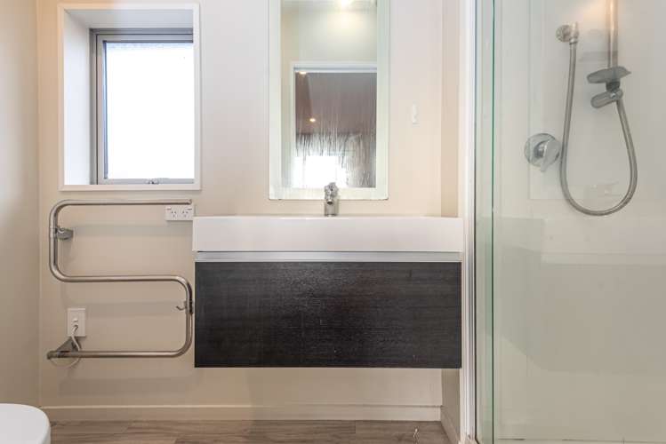 72b Champion Street Edgeware_10