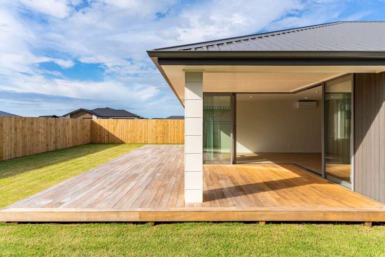 26 Taurangawaka Road_5