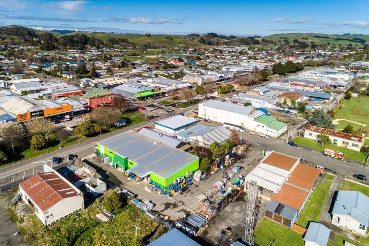 52 Main Street Pahiatua_28