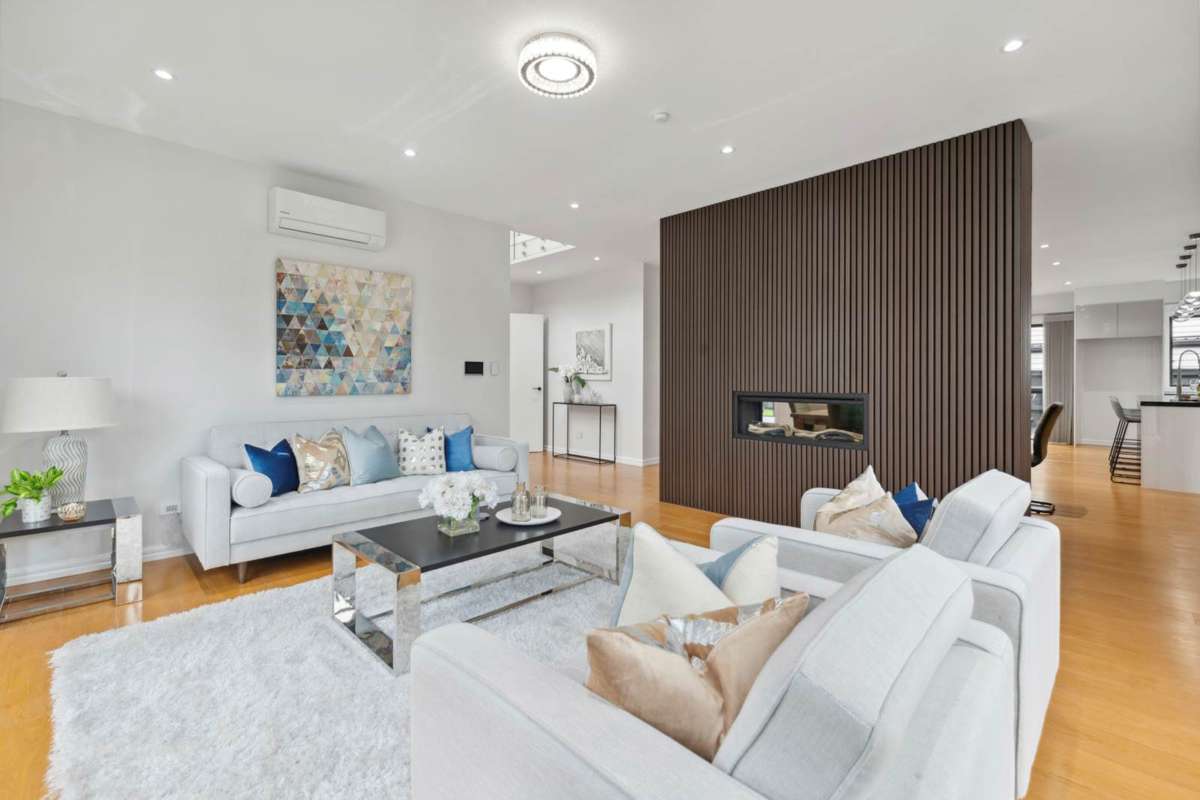 8/42 Codrington Crescent_3