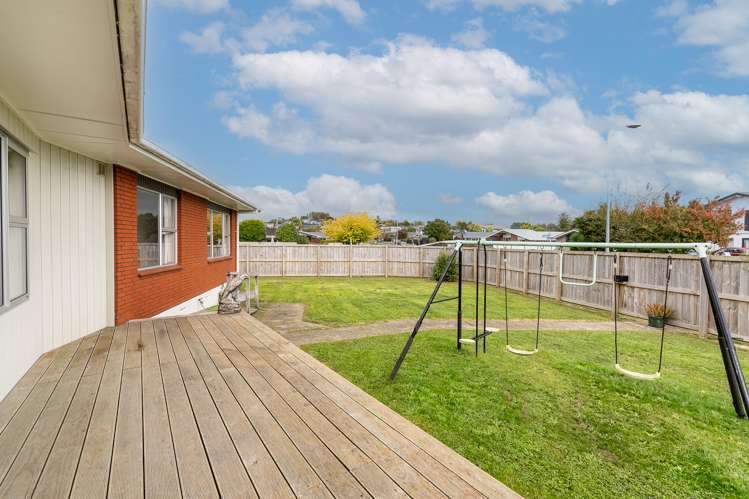 15 Poaka Avenue Dinsdale_18