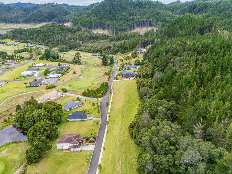 61 Pinehurst Drive Pauanui_8