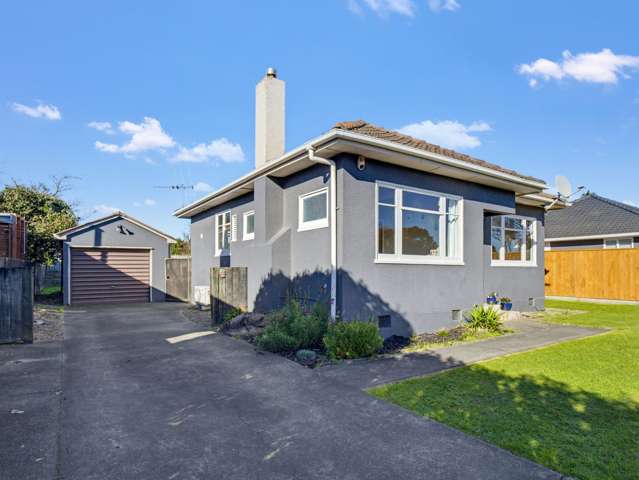 81 Guy Ave Takaro_1