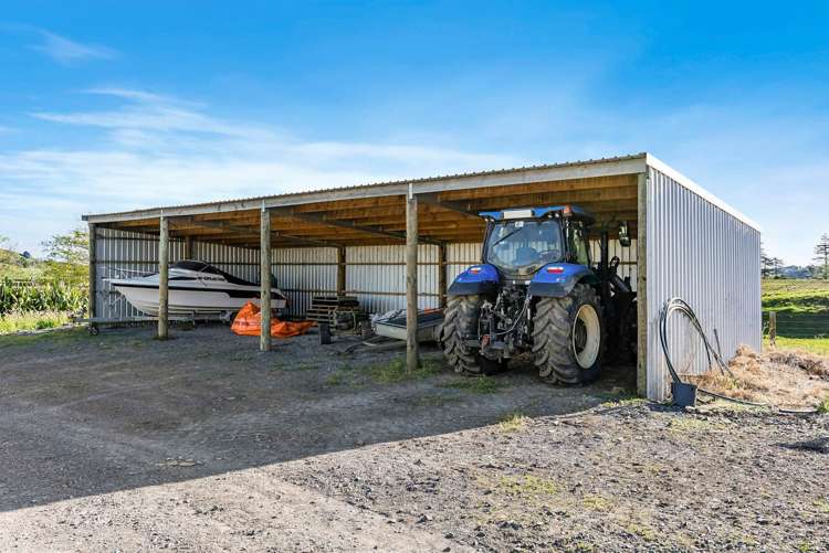 1781 Miranda Road Mangatangi_12