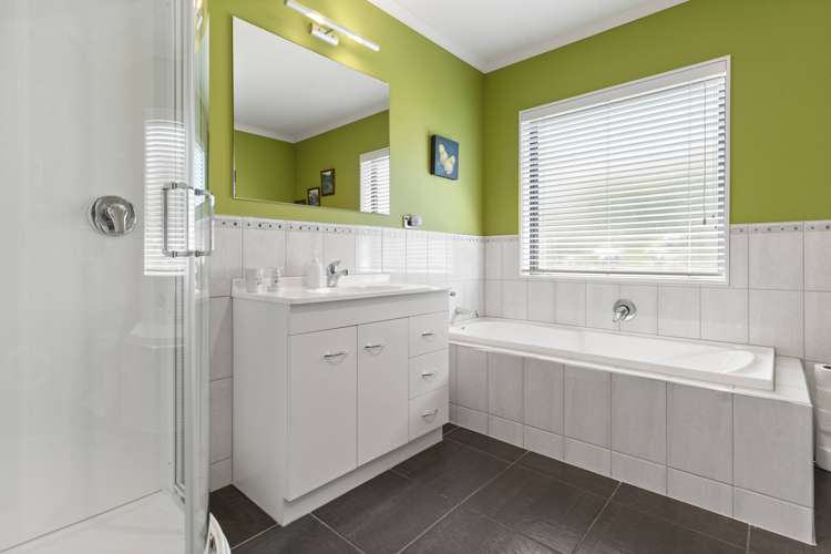 524j Paierau Road Opaki_21