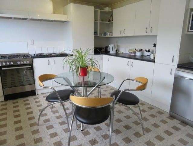 147 Dowse Drive 1306_3