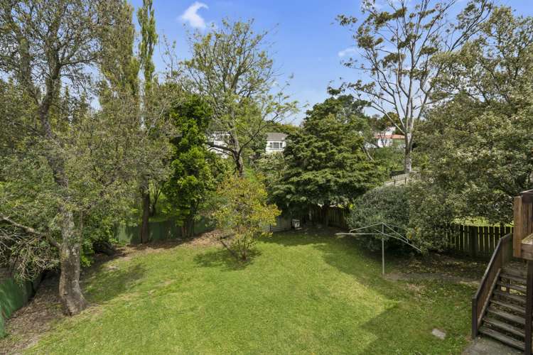 11 Lysander Crescent Beach Haven_11