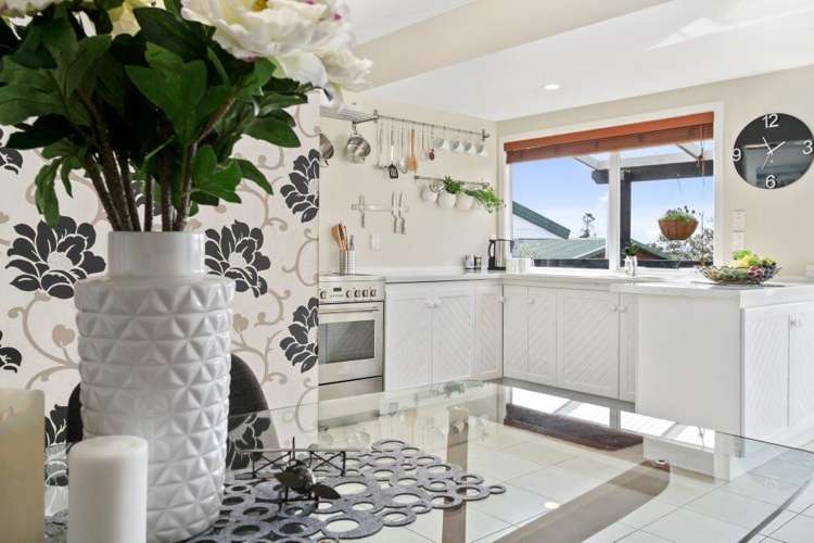 129 Astley Avenue New Lynn_8