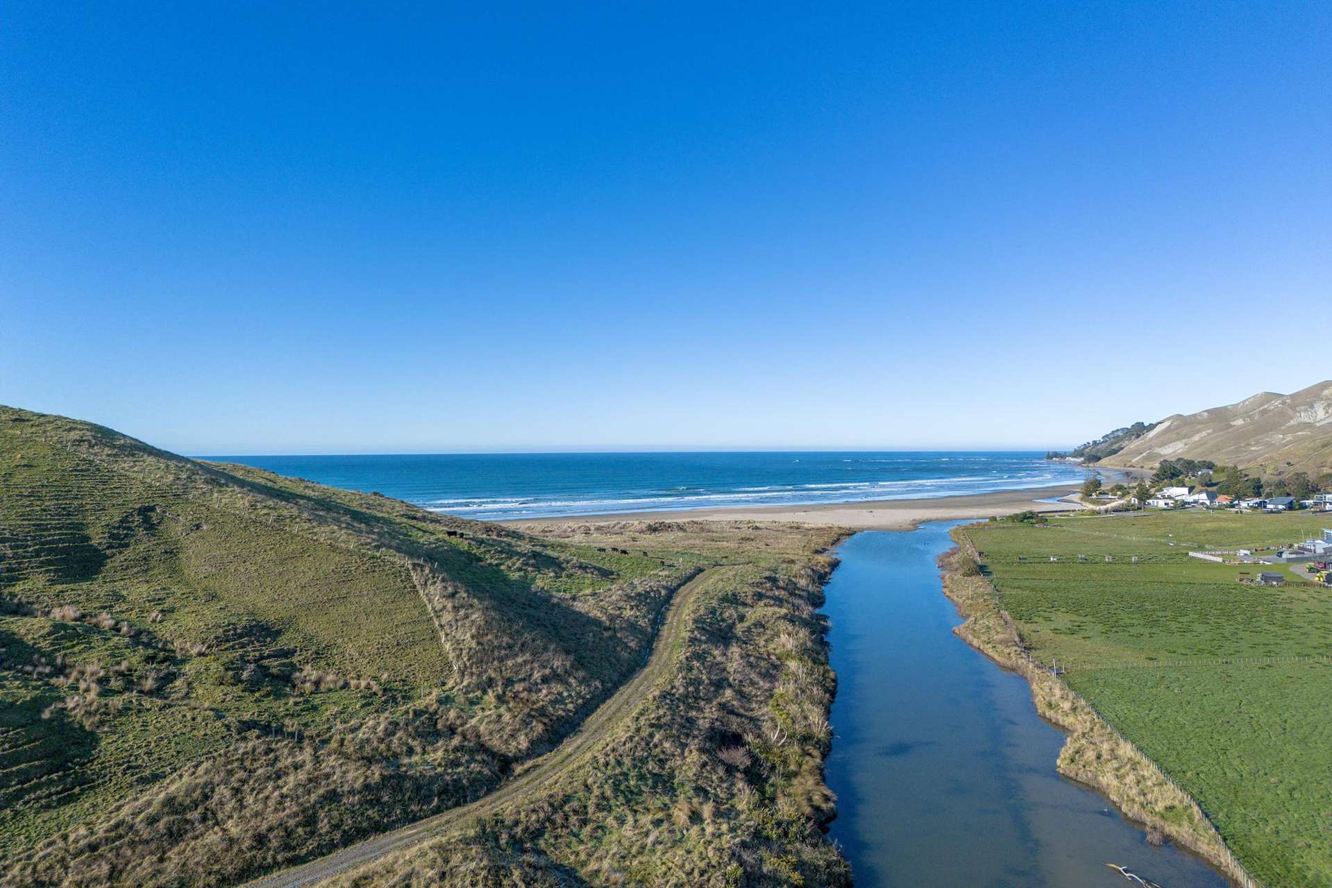 55 Punawaitai Road Pourerere_0