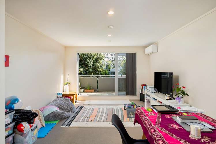 305/26 Morningside Drive Morningside_7