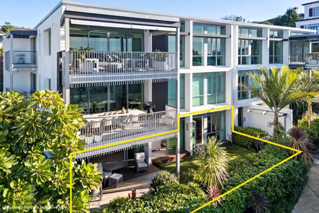 Luxury Ground Floor Seaside Apartment