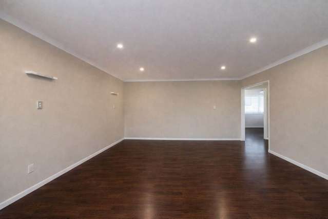 216 Gowing Drive Meadowbank_2