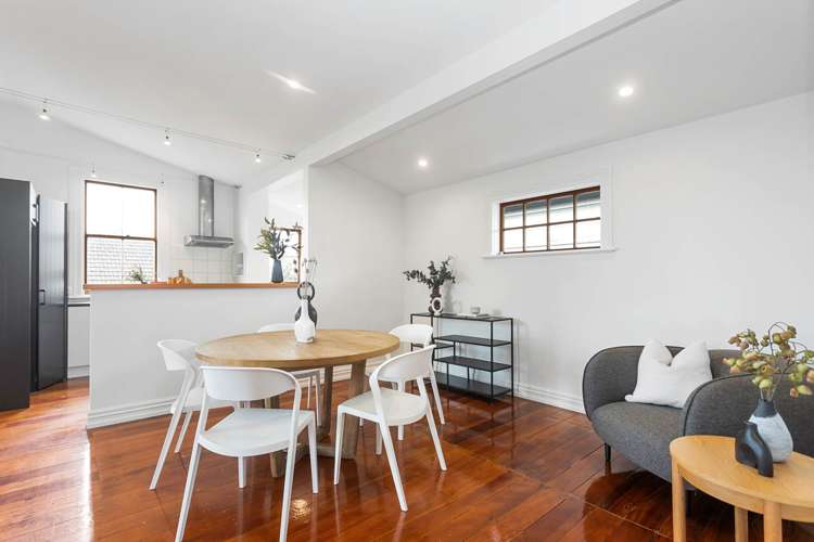 205 Mount Smart Road Onehunga_10