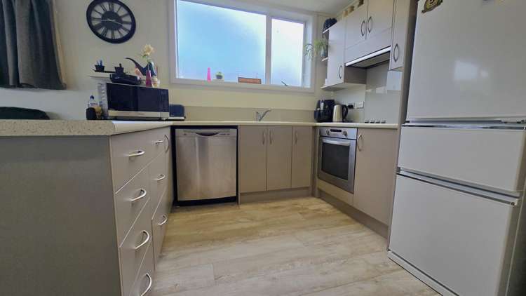 120 Jollie Street Hokitika_2