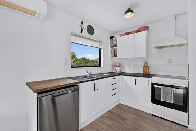 Easy-Care Living with a Bonus Studio