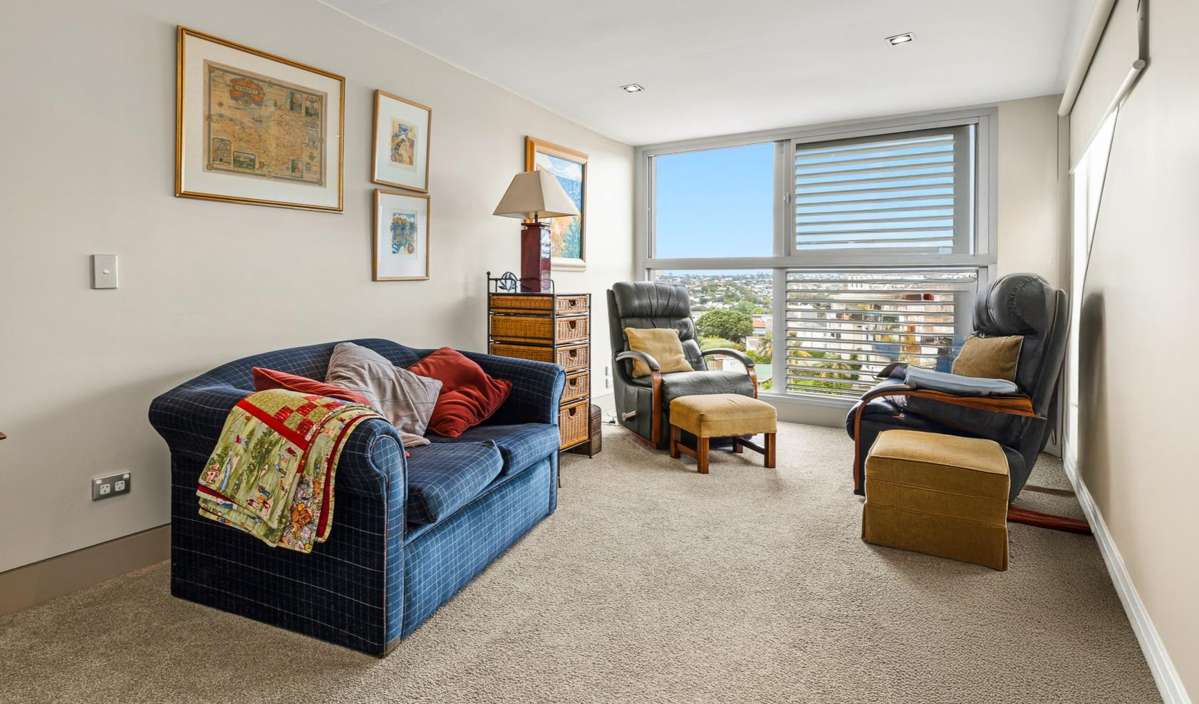 19F St Stephens Avenue_4