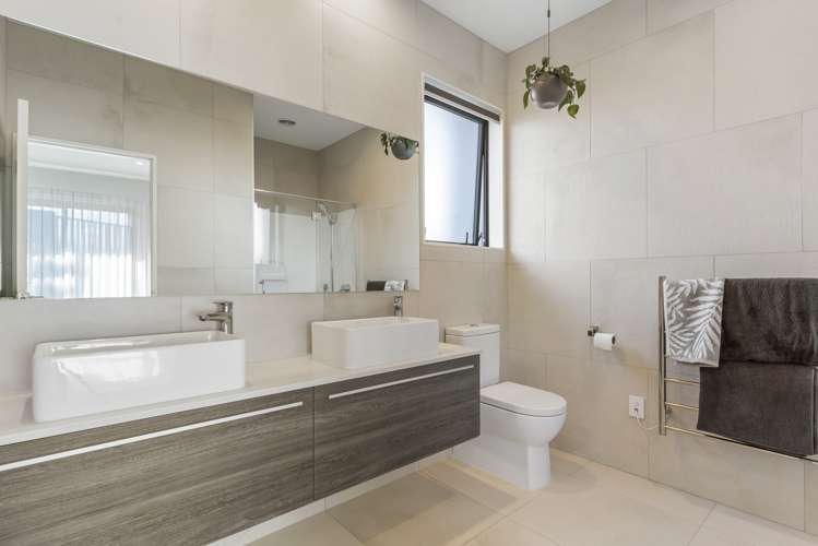 45 Angiangi Crescent Beachlands_16