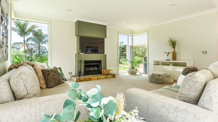 851 Ridge Road Riverhead_11