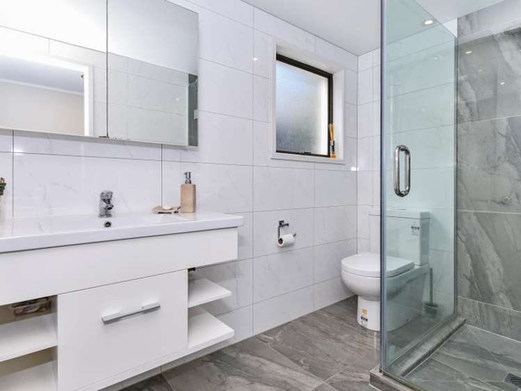 13 Elsted Place Goodwood Heights_11