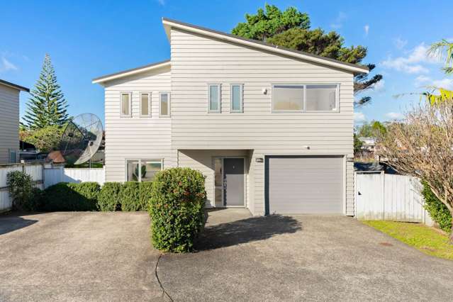 Family Home In Central Glenfield!