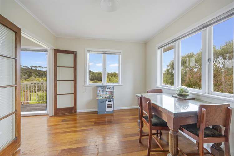551-561 West Coast Road Oratia_21