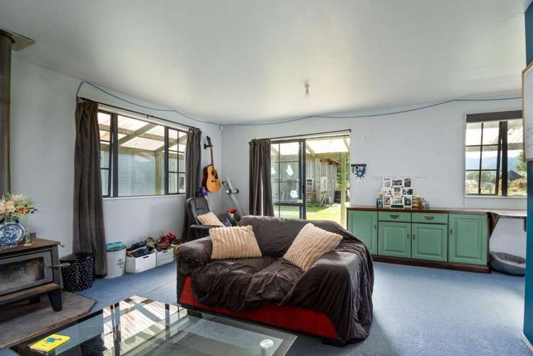 137 Wakamarina Road Havelock_4
