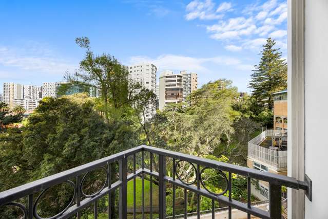 1N/100 Greys Avenue Auckland Central_2