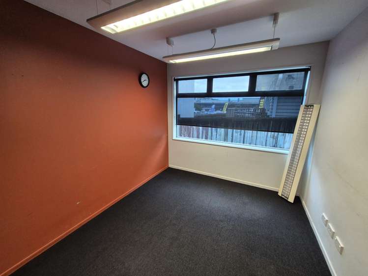 1/118 Lincoln Road Henderson_11