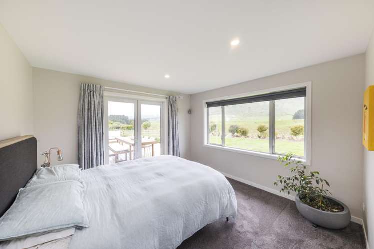 20 Highland View Drive Tokomaru_15
