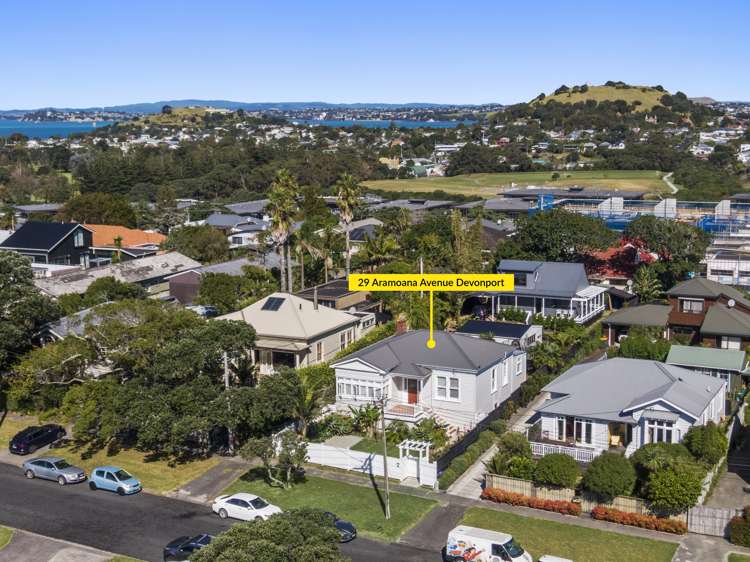 29 Aramoana Avenue Devonport_33