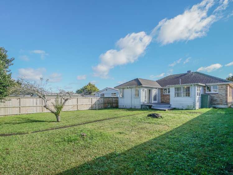 2b Springbank Lane Te Atatu Peninsula_14