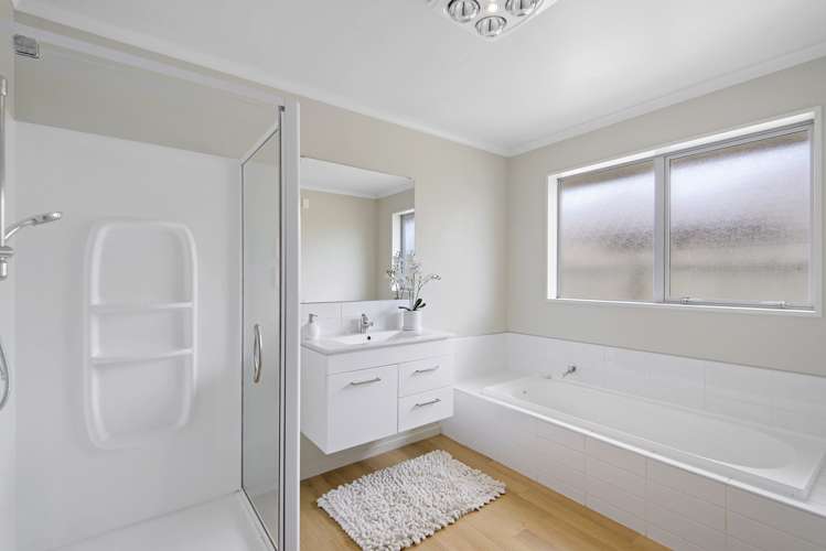 70 Aidanfield Drive Aidanfield_16