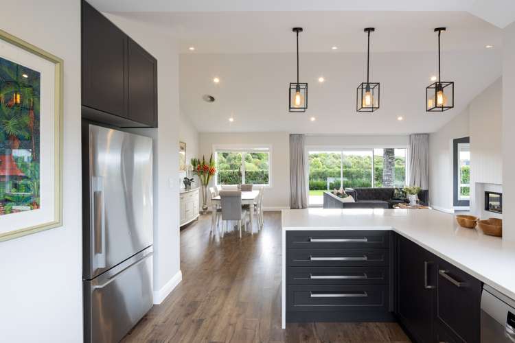 25 Alan Livingston Drive Cambridge_7