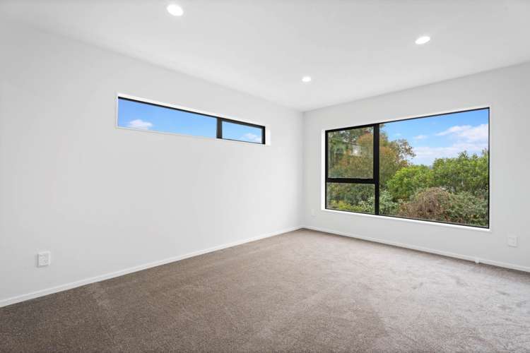 81D Bond Crescent Forrest Hill_7