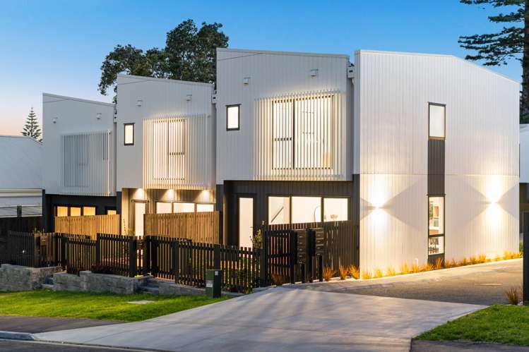 1/18 Handley Avenue Narrow Neck_27