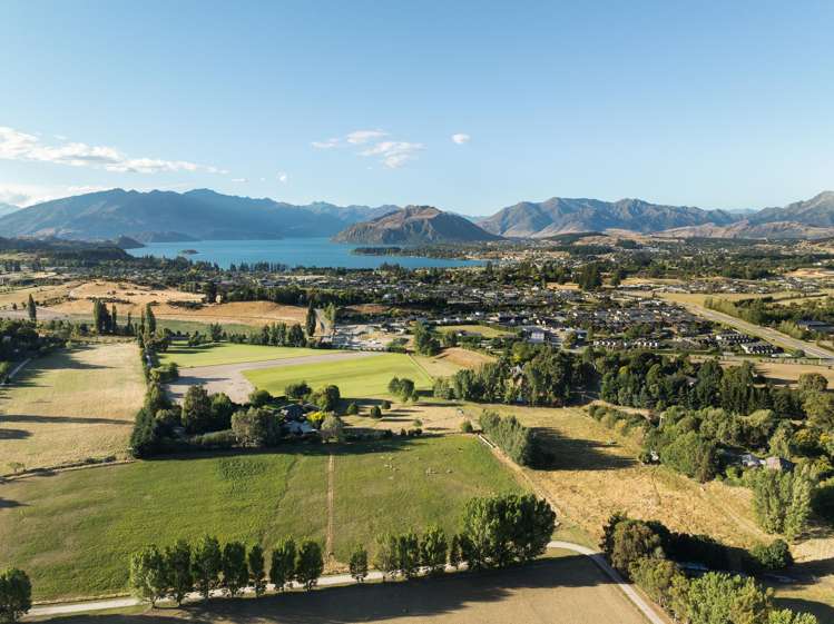 18 Ruru Lane Wanaka_10