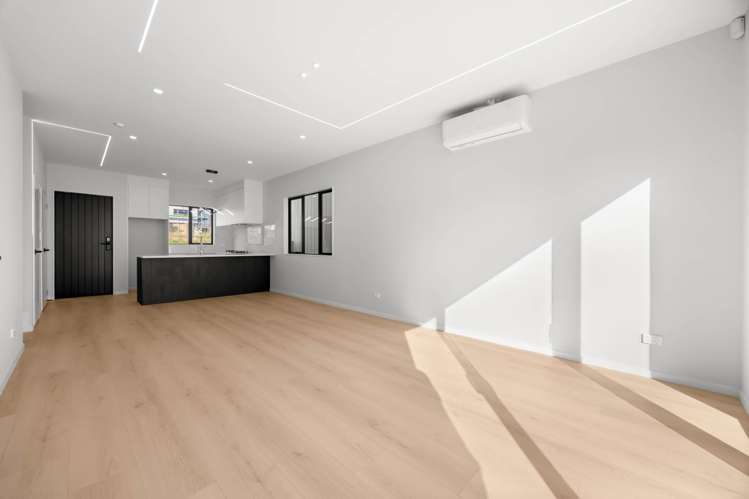 6 Toetoe Street Westgate_5