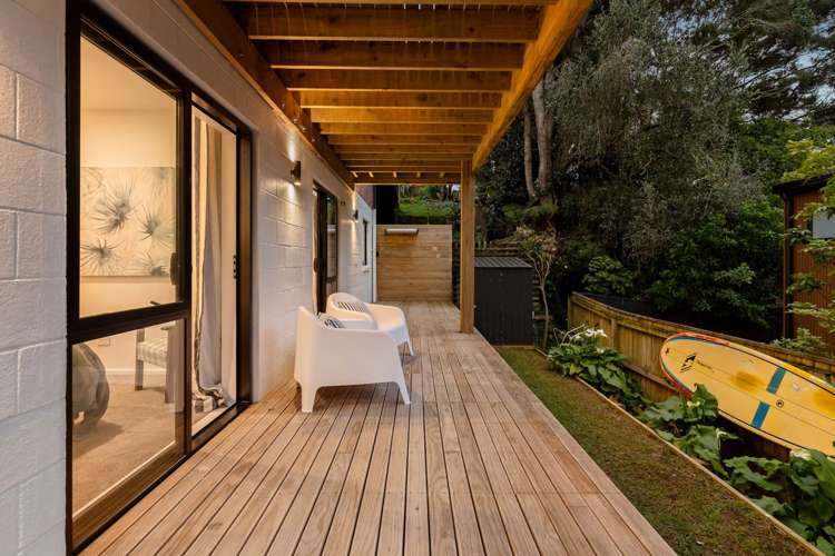 1/12 Surville Place Mairangi Bay_7