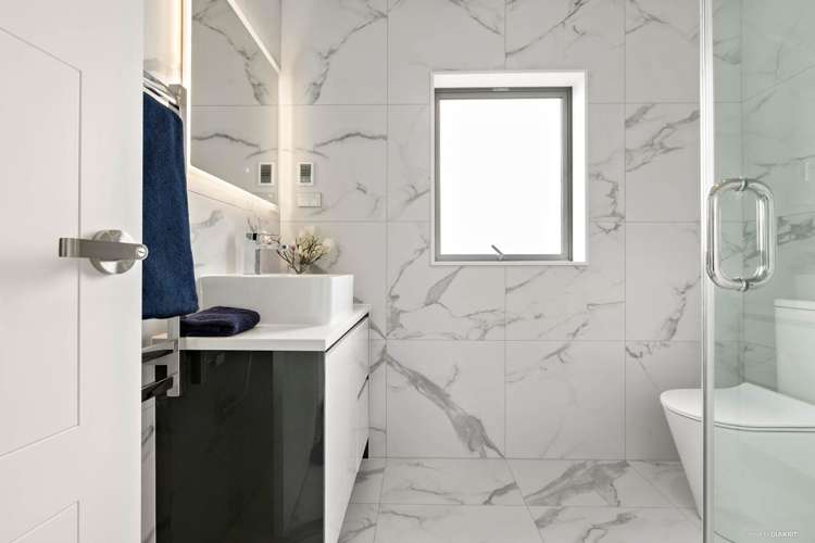 15 Uru Drive Flat Bush_11