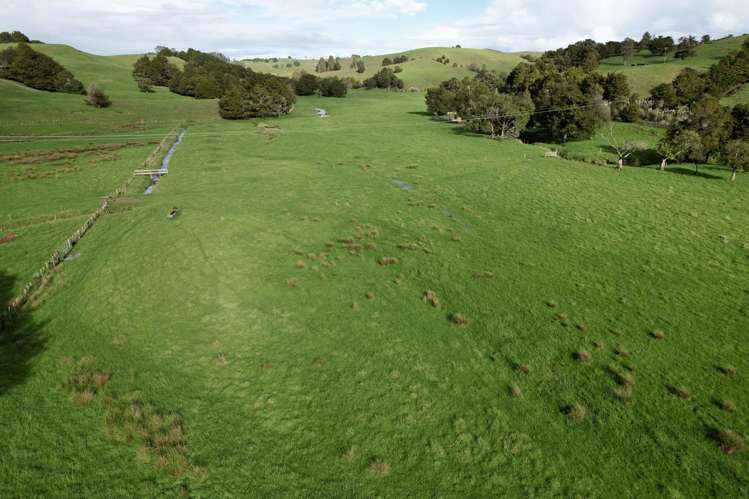 Corner of Paradise Road and State Highway 14 Tangiteroria_3